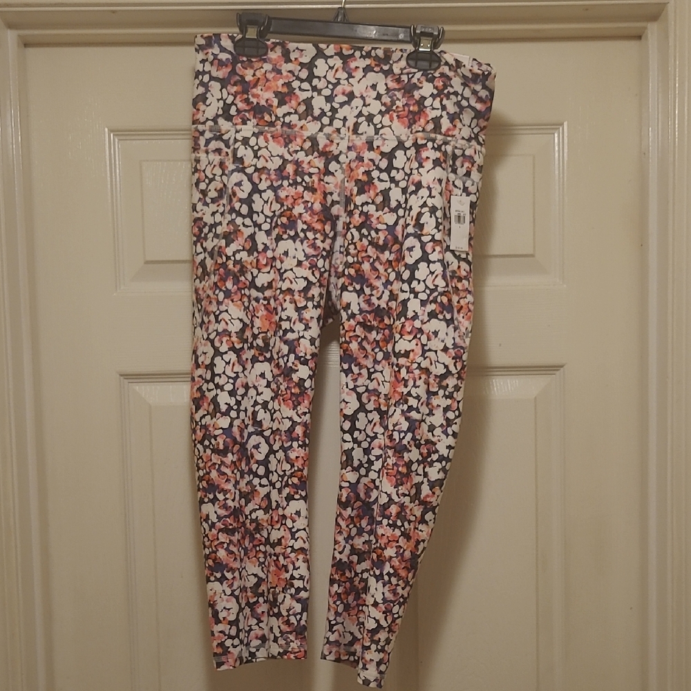 Old Navy Floral Print Pants - Multicolor